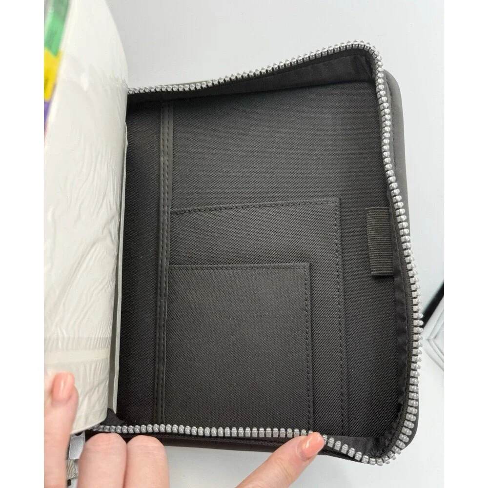 Franklin Covey Black Zippered Planner Binder Starter Set Original 761805 NOS